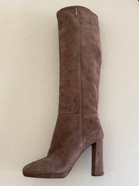 Prada Suede Boots (37,5)