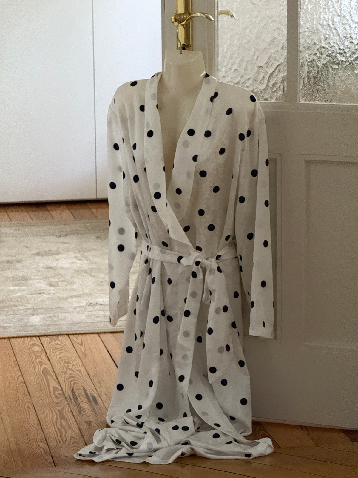 Polka Dot Robe (l)