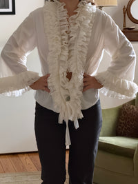 Vintage Ruffle Blouse (s)