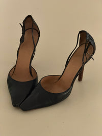 Gucci Bow Heels (37)