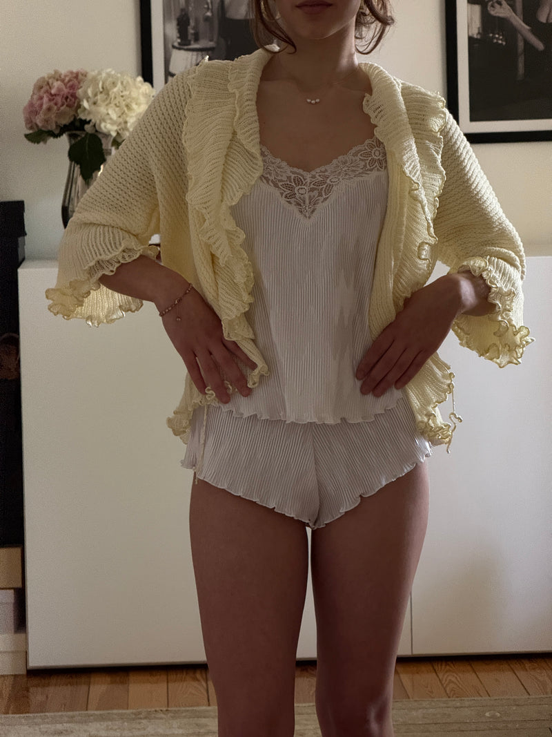 Vintage Ruffle Robe (m)