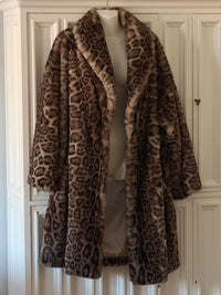 Laurèl Leo Coat (l)