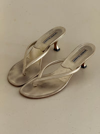 Manolo Blahnik Mules (39)