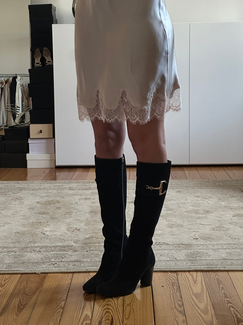 Gucci Suede Boots (37)