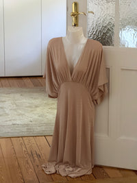 Vintage V-Neck Dress (s)