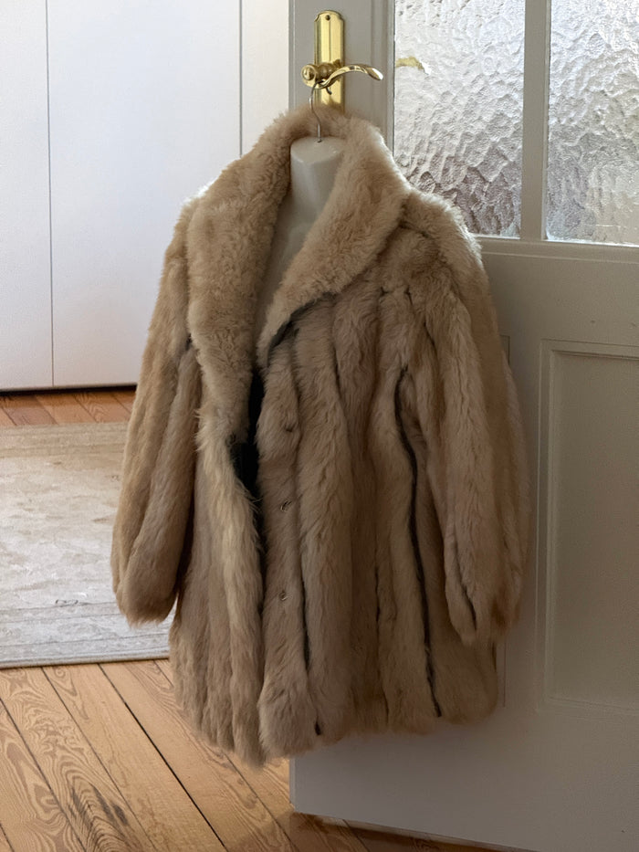 Vintage Fur Coat (m)