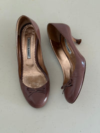 Manolo Blahnik Pumps (39)
