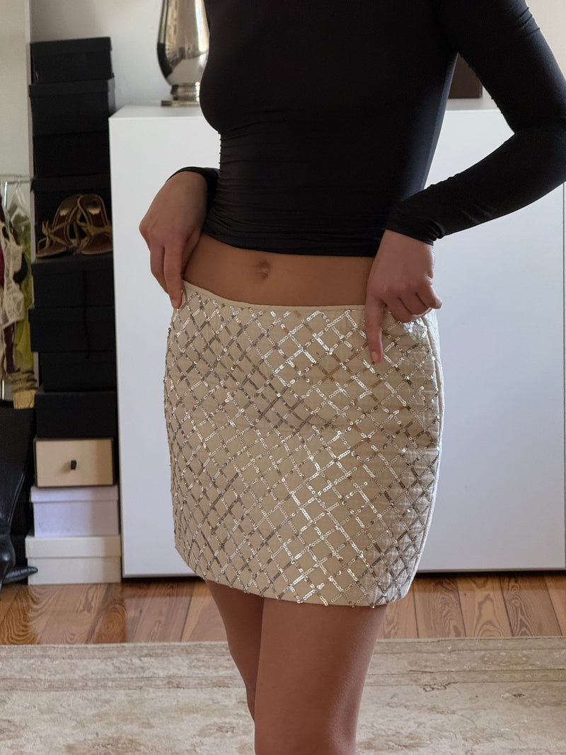 Sequined Mini Skirt (s)
