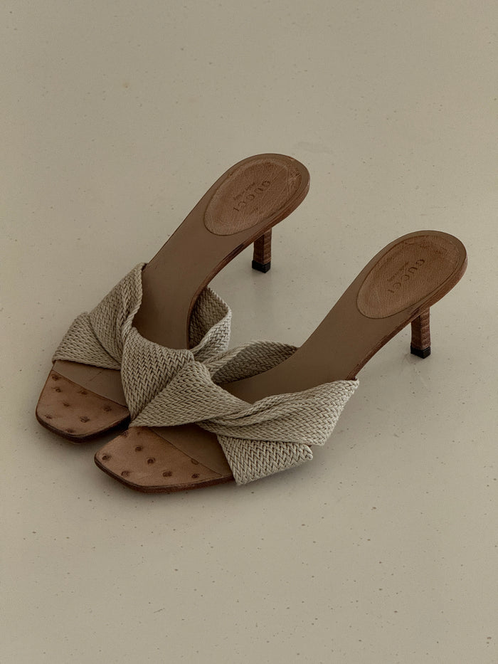 Gucci Mules (38)