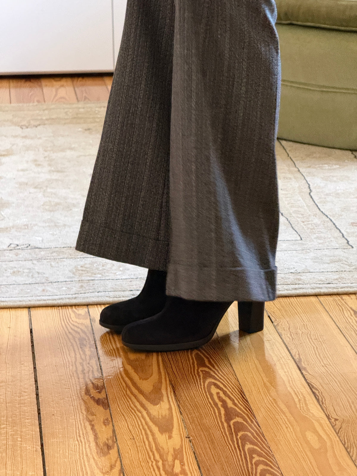 Prada Suede Mules (39)