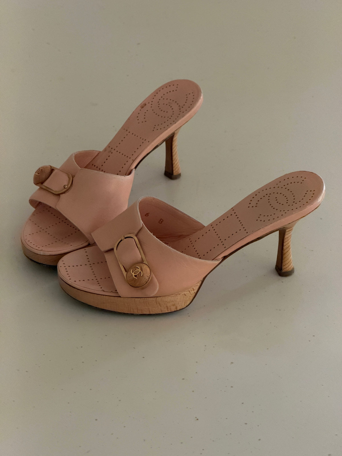 Chanel Mules (35,5)