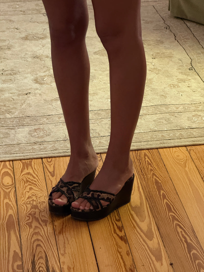 D&G Leo Mules (35)