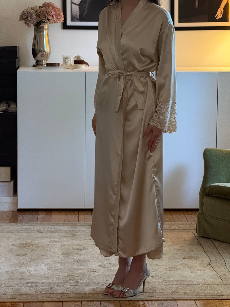 Vintage Lingerie Set (s)
