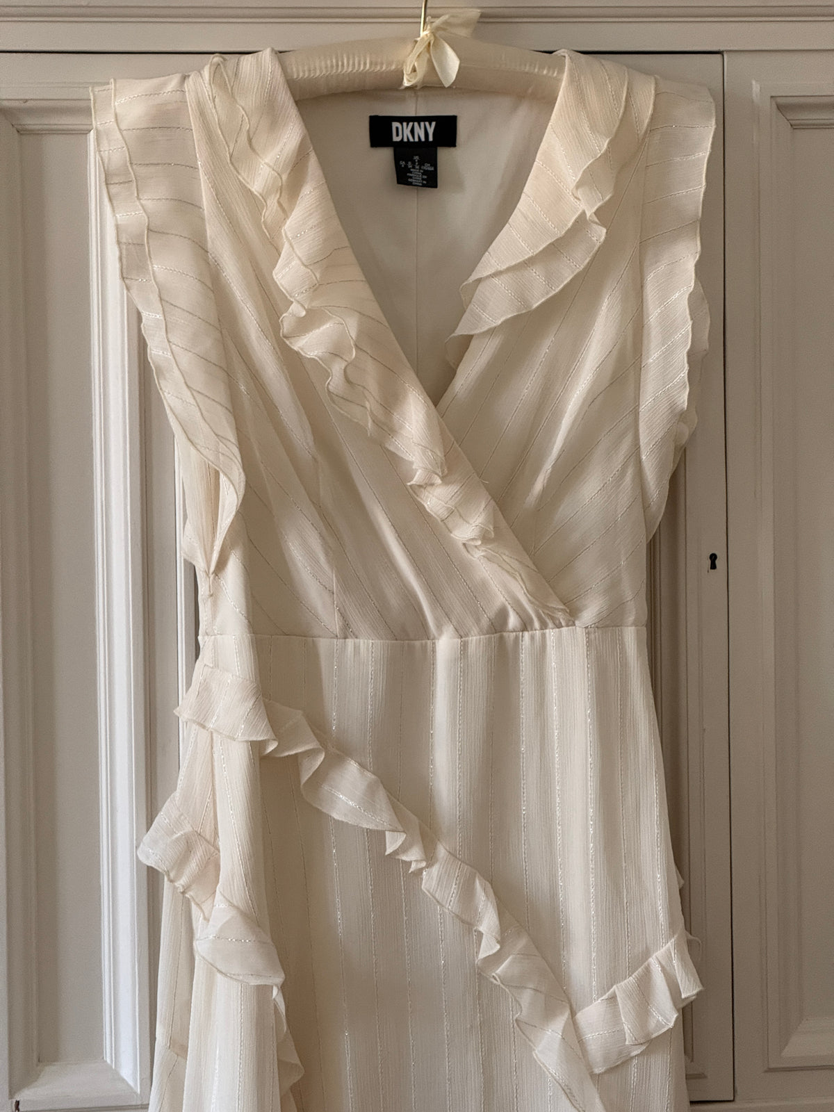 DKNY Ruffle Dress (s)