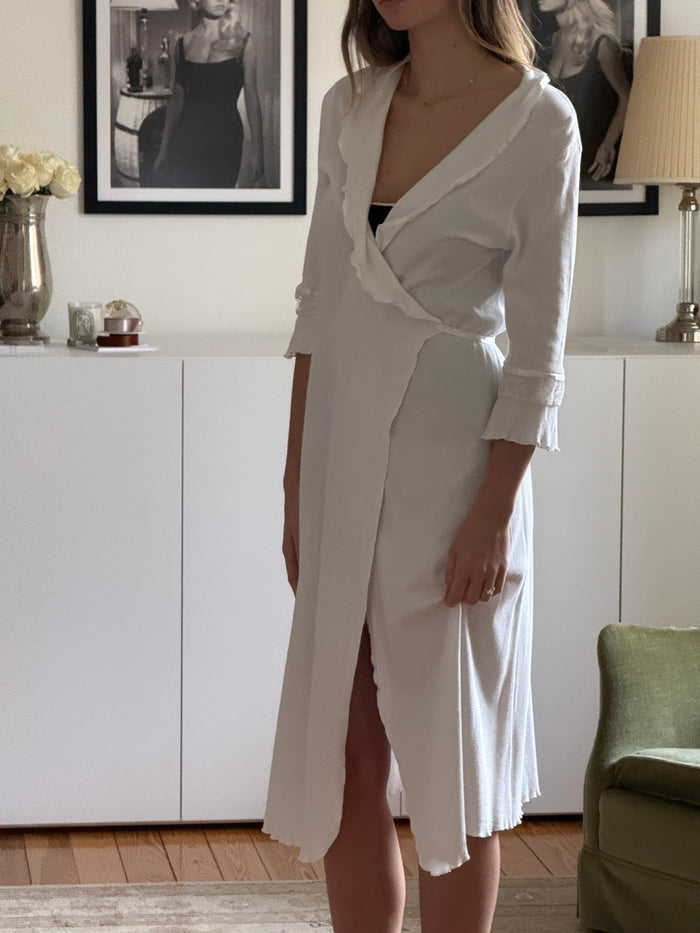 Vintage Ruffle Robe (m)