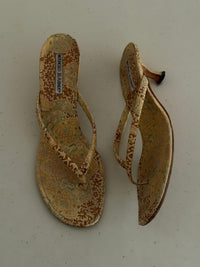 Manolo Blahnik Heels (40)