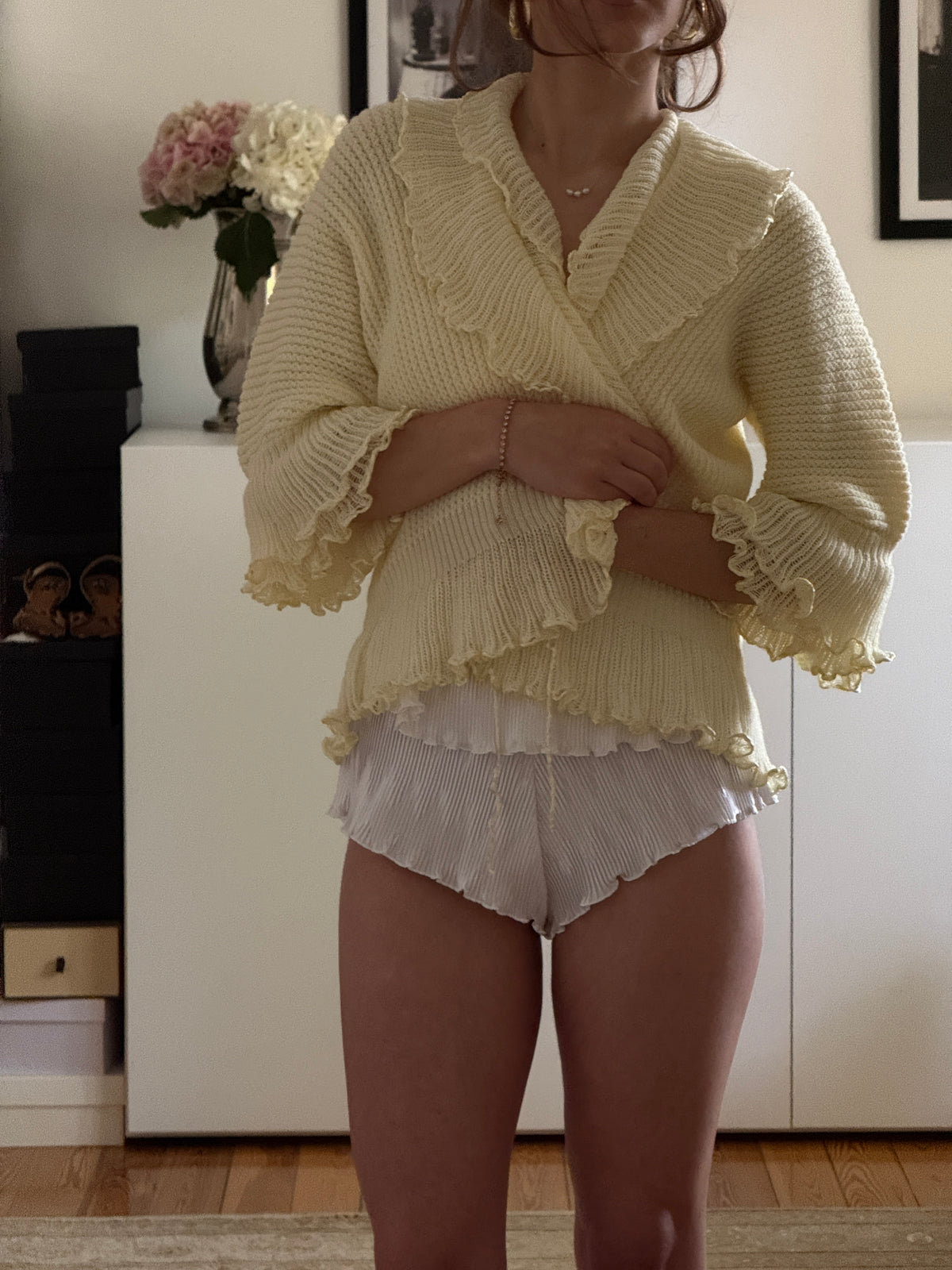 Vintage Ruffle Robe (m)