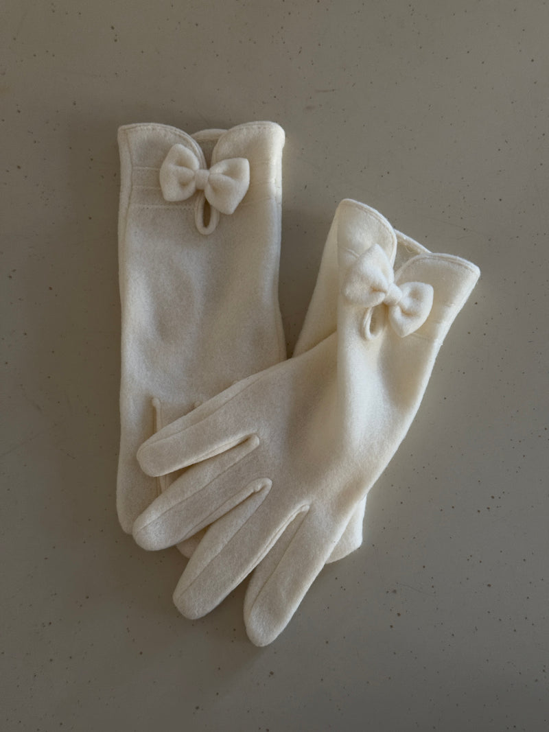 Vintage Scarf & Gloves