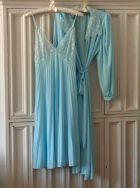 Vintage Robe Set (s)
