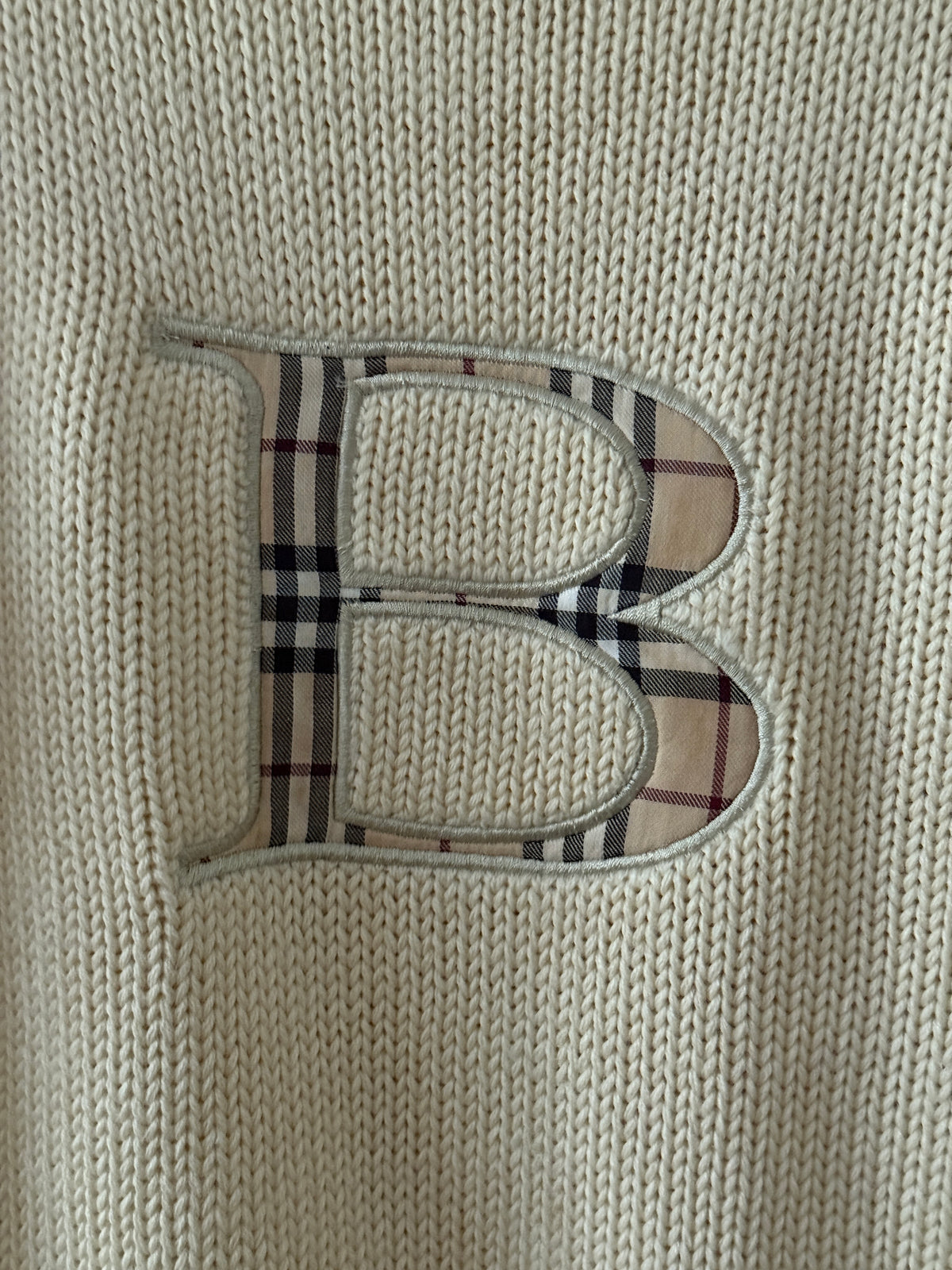Burberry Sweater (xs)