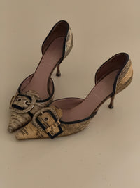 Prada Heels (38)