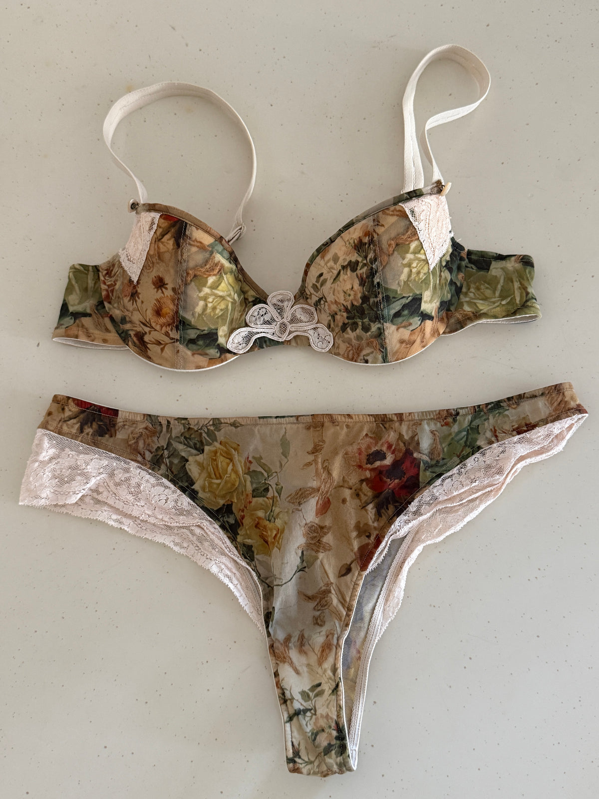 Dior Lingerie Set (75 B)