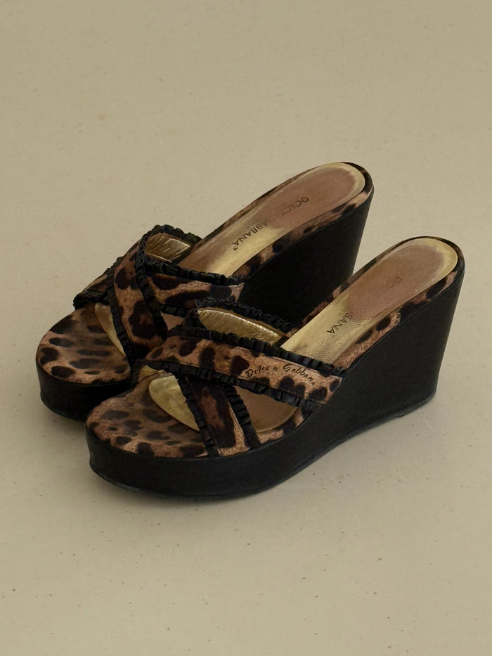 D&G Leo Mules (35)