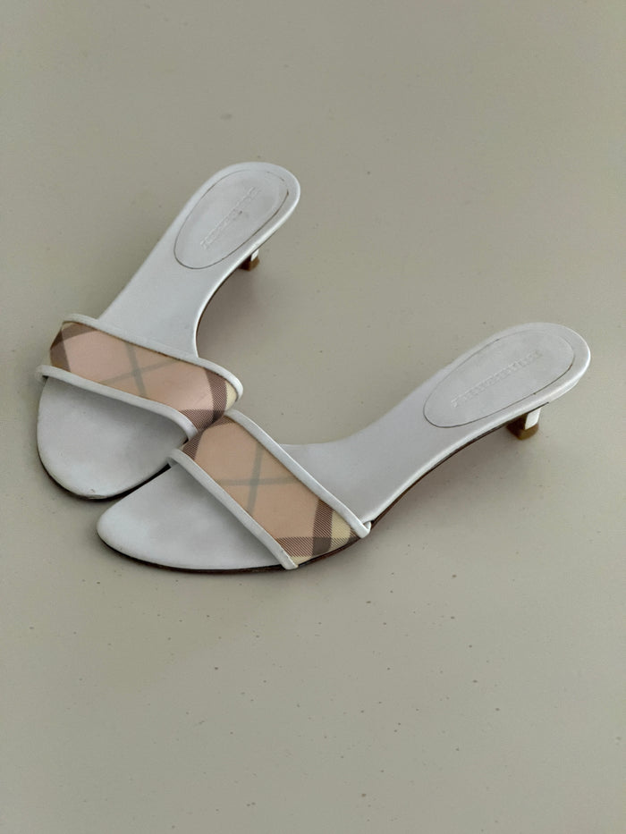Burberry Mules (36)