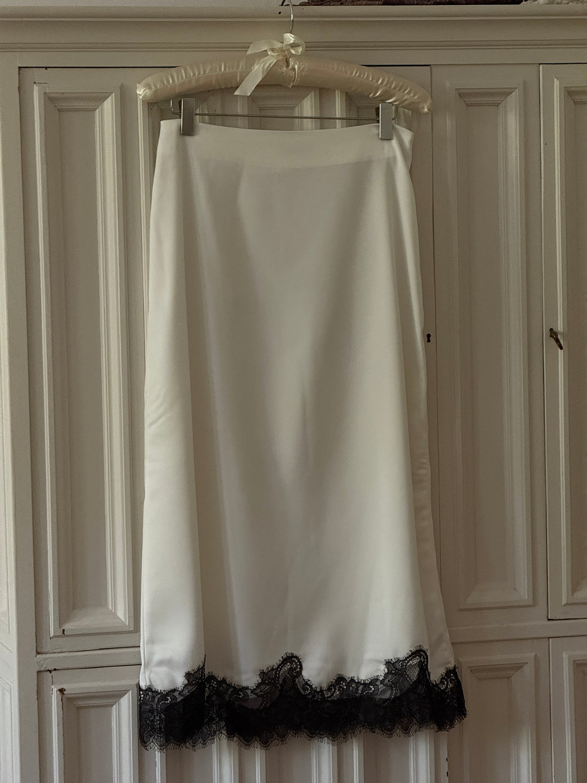 Vintage Lace Skirt (m)