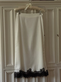 Vintage Lace Skirt (m)