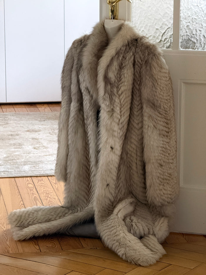 Vintage Fur Coat (m)