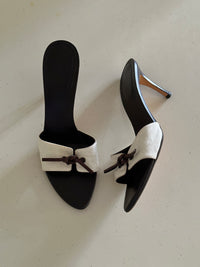 Gucci Bow Mules (40)