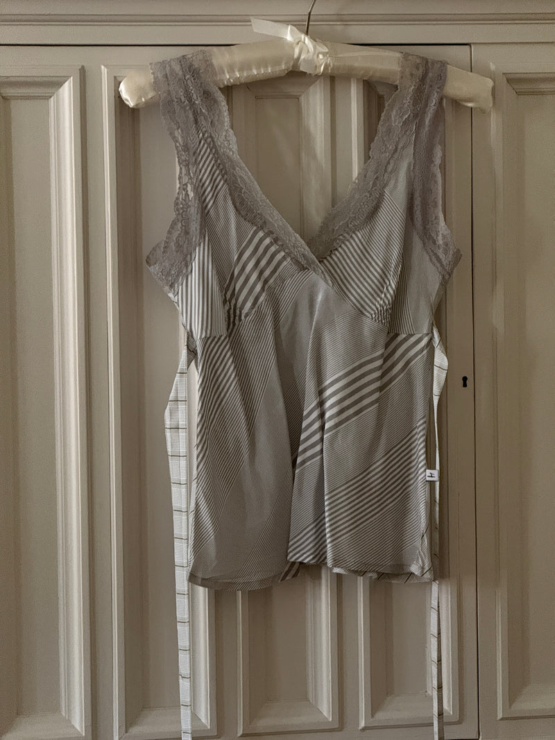 Vintage Lace Top (xs)