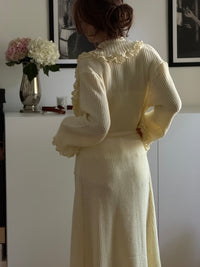 Vintage Ruffle Robe (m)