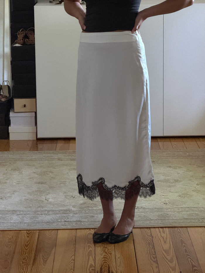 Vintage Lace Skirt (m)