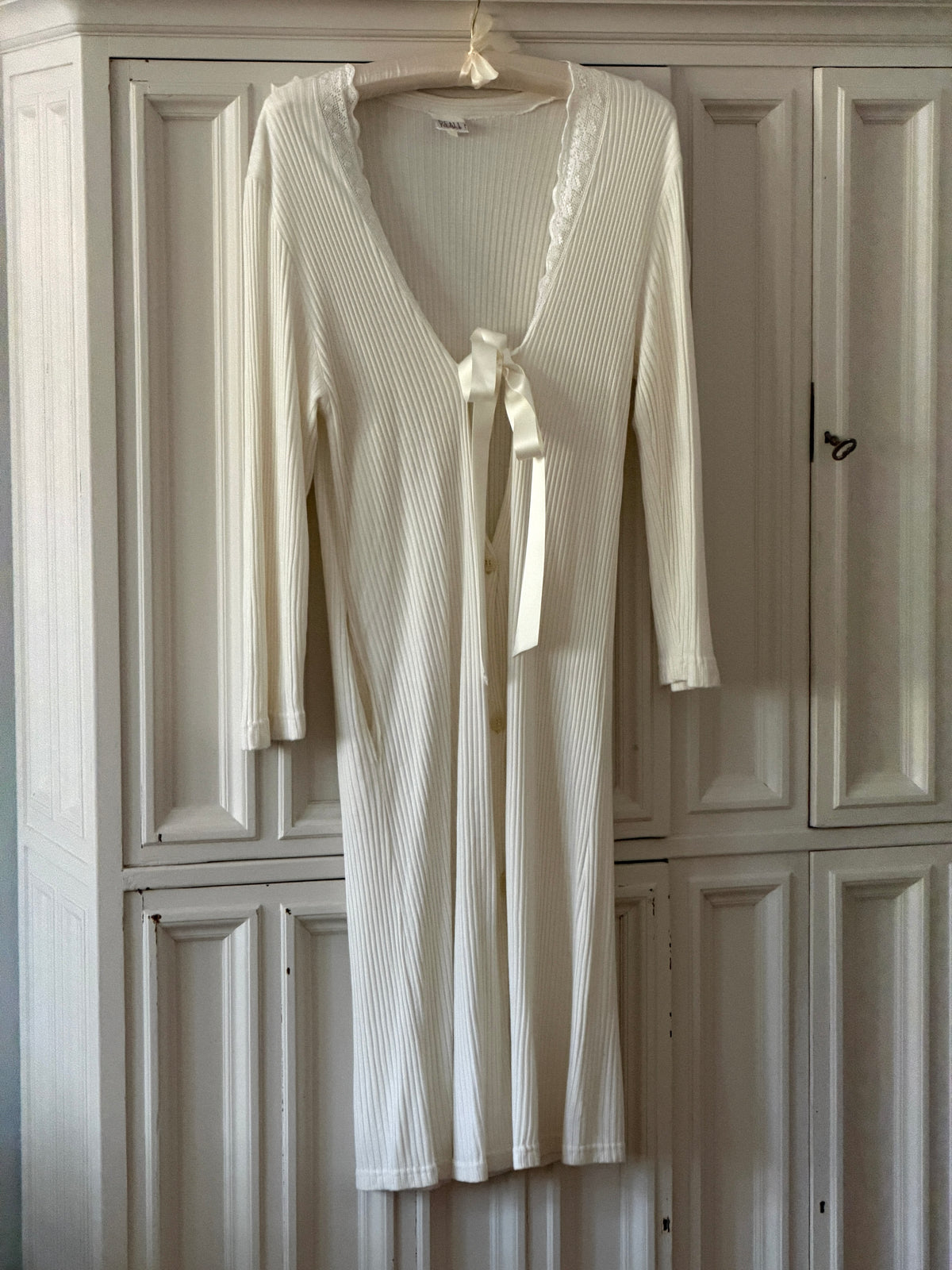 Vintage Robe (s)