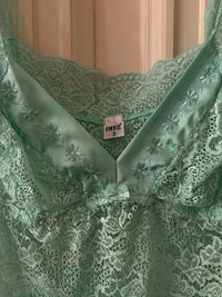 Vintage Lace Top (m)