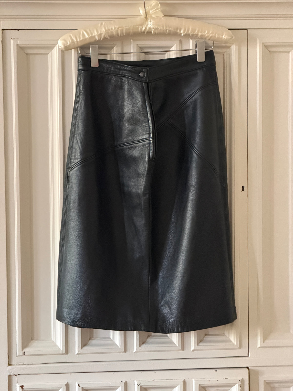 Vintage Leather Skirt (xs)