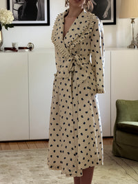 Vintage Ruffle Robe (m)