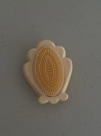 Seashell Brush
