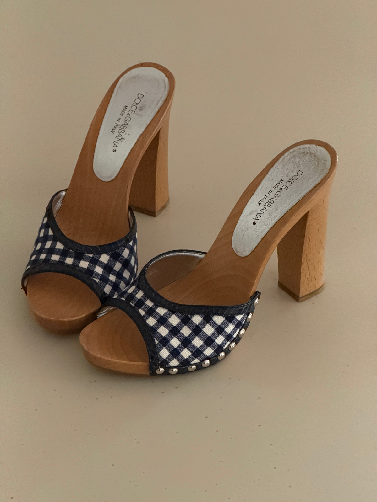 D&G Clogs (37)