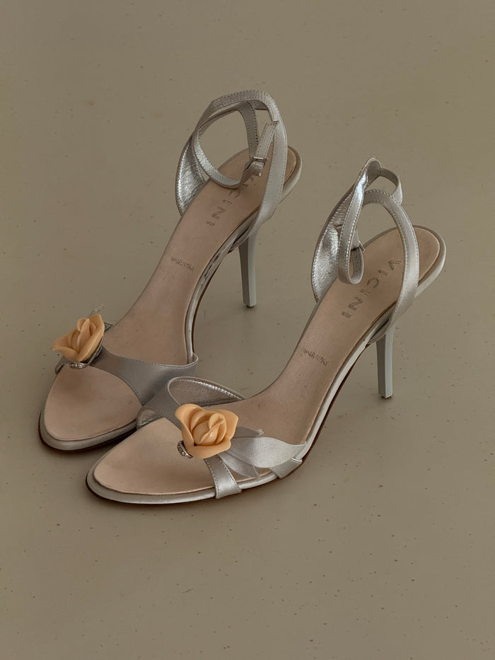 Vicini Floral Heels (39)