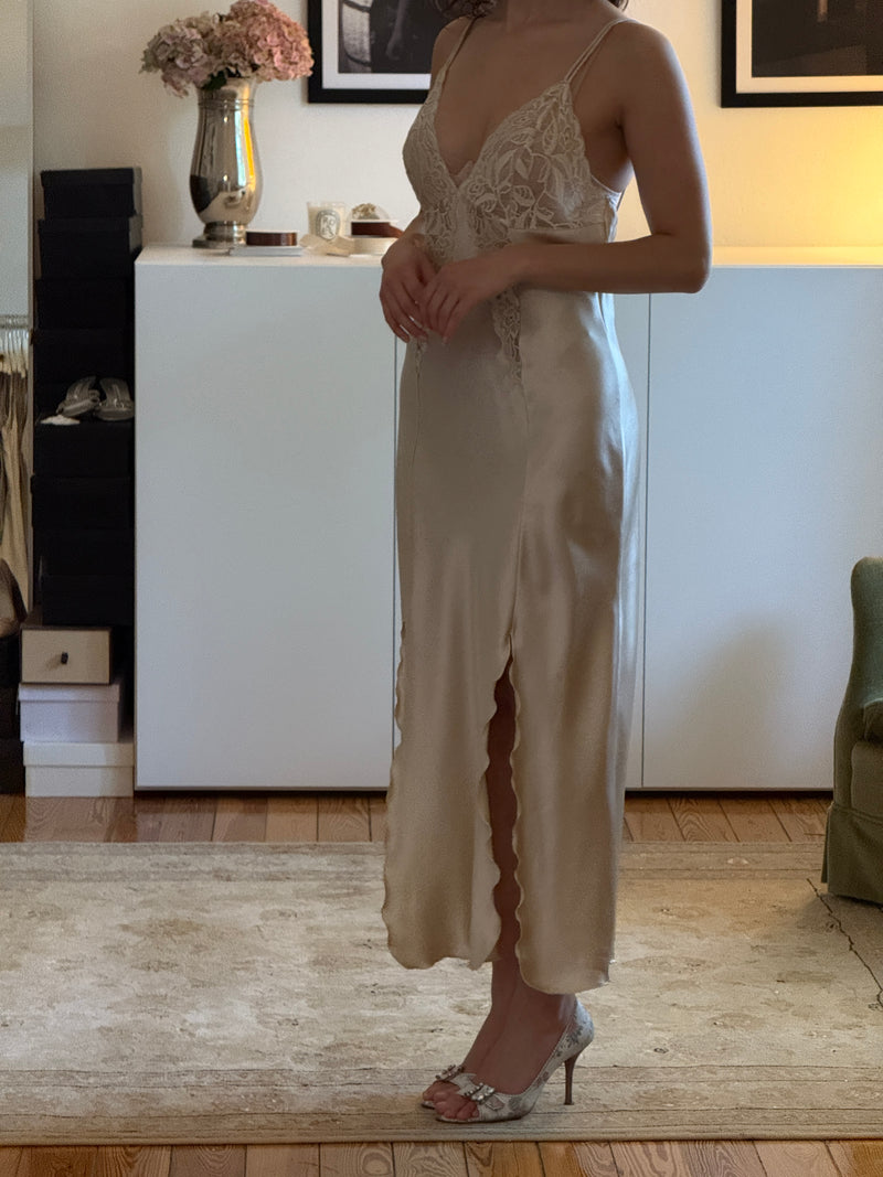 Vintage Lingerie Set (s)