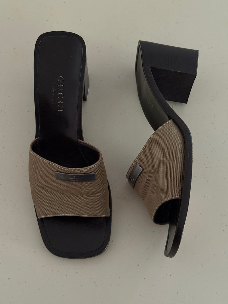 Gucci Mules (39)