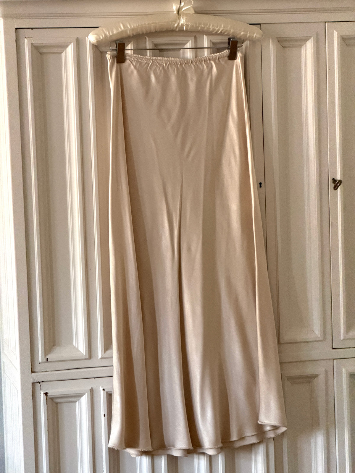 Vintage Satin Skirt (s)