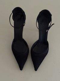 Gucci Shoes (39)