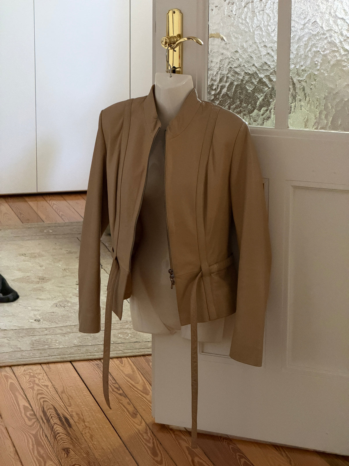 Vintage Leather Jacket (s)