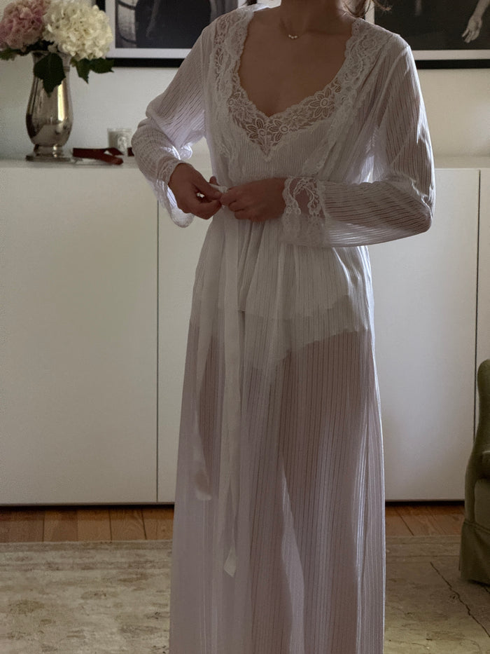 Vintage Lace Robe (s)