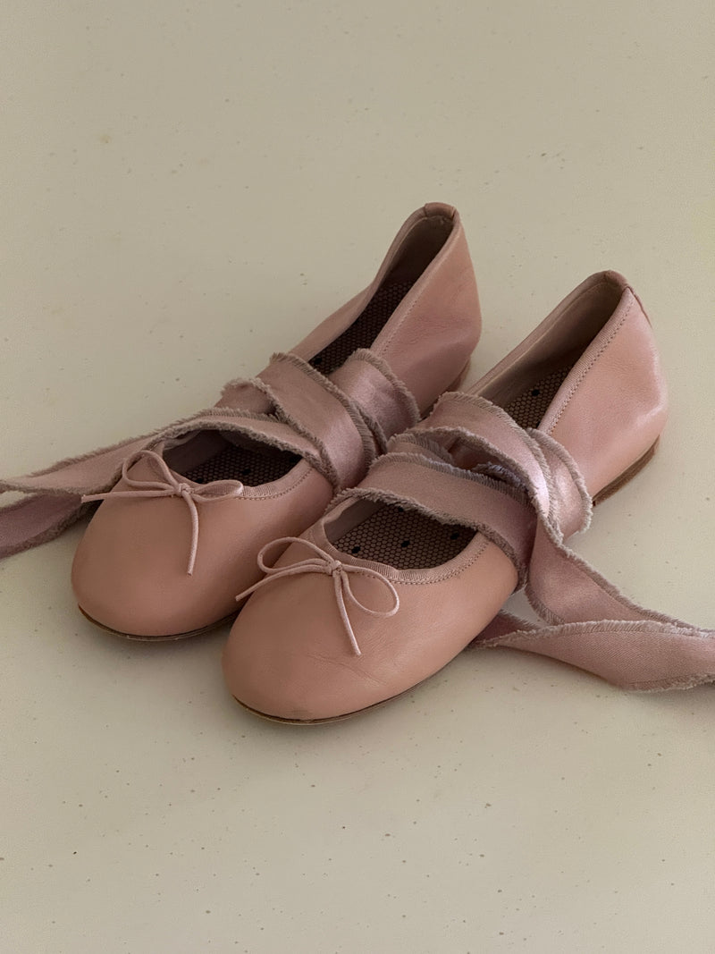Valentino Ballet Flats (39)