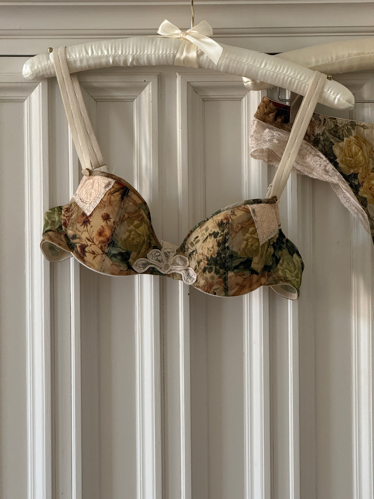 Dior Lingerie Set (75 B)